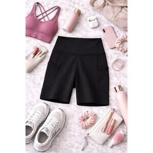 NWT Nike Women's High Rise 8" Dri-FIT Training Athleisure Shorts Black Size S